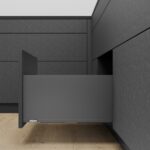 ΣΥΡΤΑΡΙ ΜΕ ΦΡΕΝΟ LEGRABOX BLUM F 240X500MM ΑΝΘΡΑΚΙ 40KG