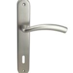 ΠΟΜΟΛΟ ΠΟΡΤΑΣ ΜΕ ΠΛΑΚΑ FINETTO ART.180420 121X51MM Κ-90ΜΜ ΝΙΚΕΛ ΜΑΤ