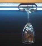 ΒΑΣΗ ΚΟΛΟΝΑΤΩΝ ΠΟΤΗΡΙΩΝ ΓΙΑ ΜΠΑΡ EMUCA