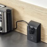 ΠΡΙΖΑ ΠΑΓΚΟΥ SFL MINI BORN A9605N 1 ΣΟΥΚΟ, 1 USB-A & 1 USB-C ΜΑΥΡΗ