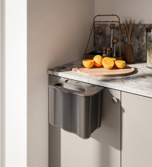 ΔΟΧΕΙΟ ΒΟΗΘΗΤΙΚΟ ΓΙΑ ΚΟΥΖΙΝΑ EMUCA 8131923 5L ΑΝΘΡΑΚΙ ΠΛΑΣΤΙΚΟ