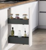 ΜΠΟΥΚΑΛΟΘΗΚΗ ΚΛΕΙΣΤΗ ΜΕ ΦΡΕΝΟ EMUCA SIMPLEX TITANE 8381035 ΓΙΑ ΕΡΜΑΡΙΟ 15CM ΑΝΘΡΑΚΙ